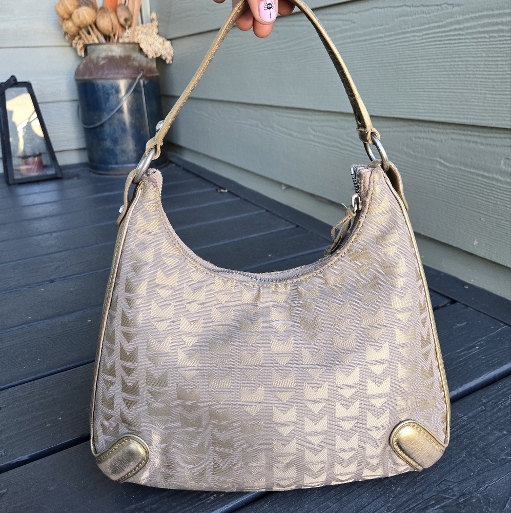Michael Kors Vintage Purse - Picture 3 of 15